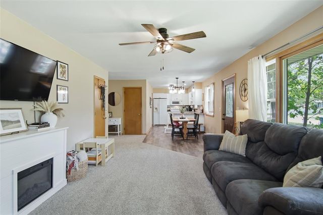 3027 Saturn Avenue, Eau Claire, WI 54703