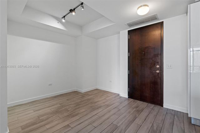 999 SW 1 AVENUE 2411, Miami, FL 33130