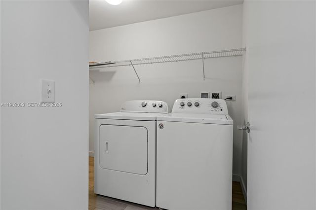 999 SW 1 AVENUE 2411, Miami, FL 33130