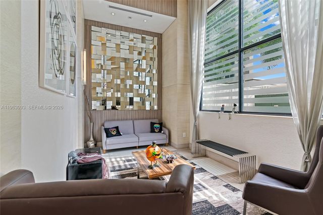 999 SW 1 AVENUE 2411, Miami, FL 33130