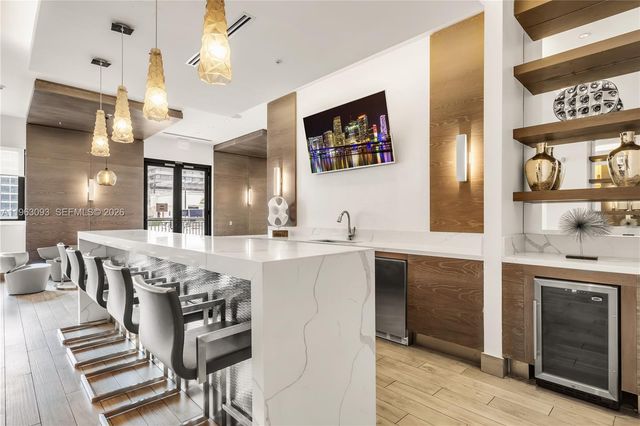 999 SW 1 AVENUE 2411, Miami, FL 33130