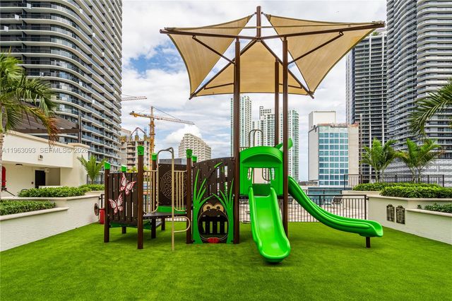 999 SW 1 AVENUE 2411, Miami, FL 33130