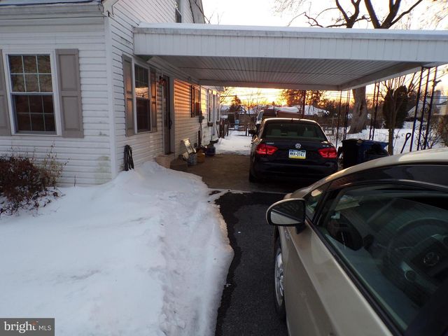 3316 STOUDTS FERRY BRIDGE RD, Reading, PA 19605