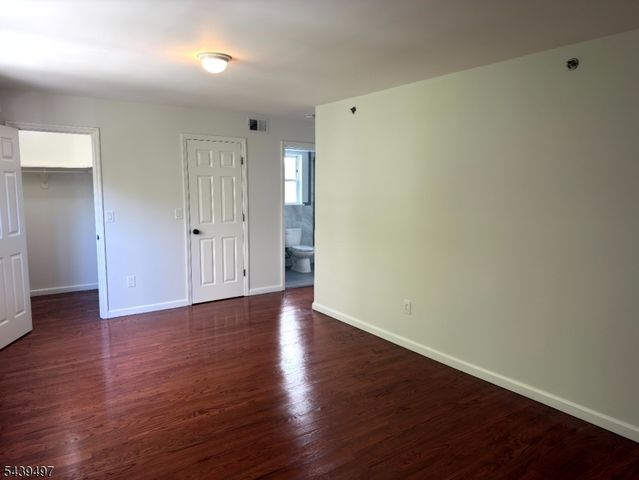 64 Montclair Ave 3, Newark City, NJ 07104