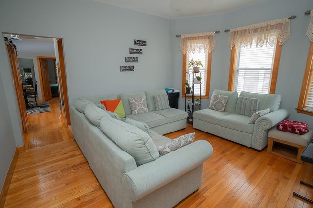 171 Hichborn St. 2R, Revere, MA 02151