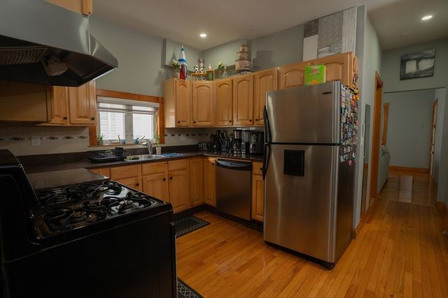 171 Hichborn St. 2R, Revere, MA 02151