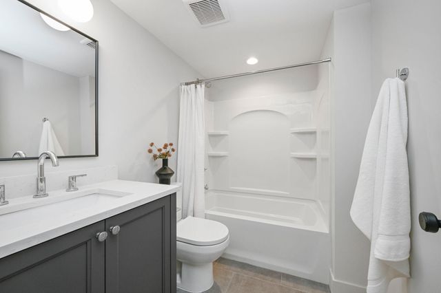 3242 Sumter Avenue S, Saint Louis Park, MN 55426