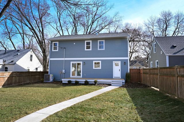 3242 Sumter Avenue S, Saint Louis Park, MN 55426