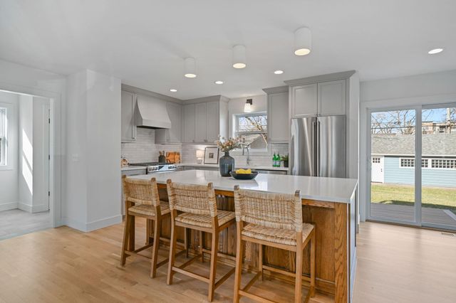 3242 Sumter Avenue S, Saint Louis Park, MN 55426