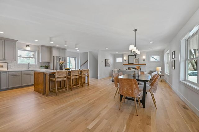 3242 Sumter Avenue S, Saint Louis Park, MN 55426