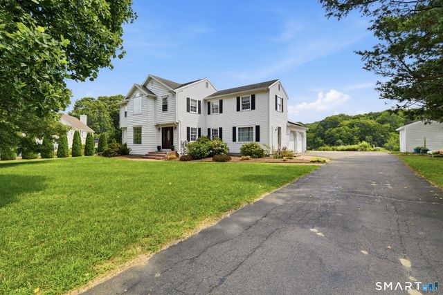 4 Lovers Lane, East Lyme, CT 06333