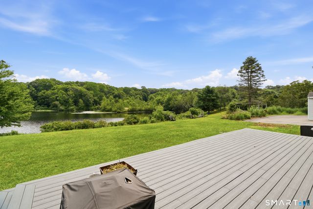 4 Lovers Lane, East Lyme, CT 06333