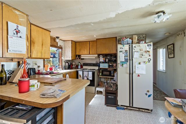 12818 228th Avenue E, Bonney Lake, WA 98391