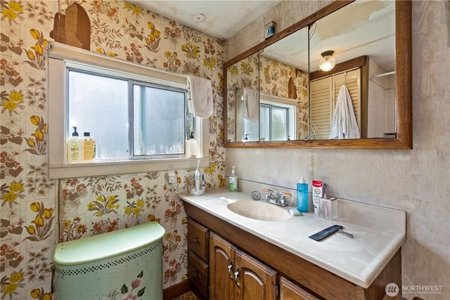 12818 228th Avenue E, Bonney Lake, WA 98391