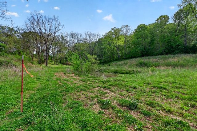 515 Jericho Rd, Quebeck, TN 38579