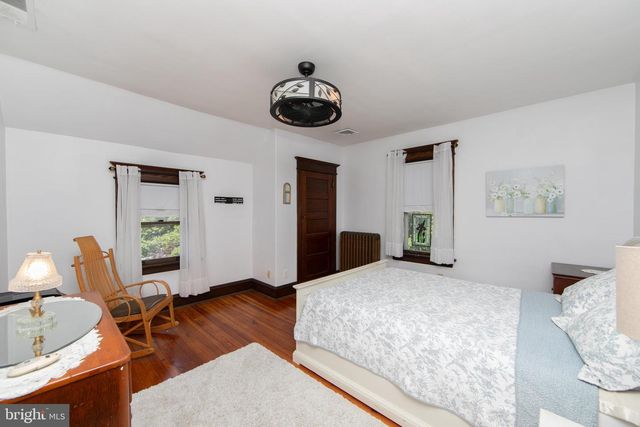 201 CHESTNUT ST, Audubon, NJ 08106