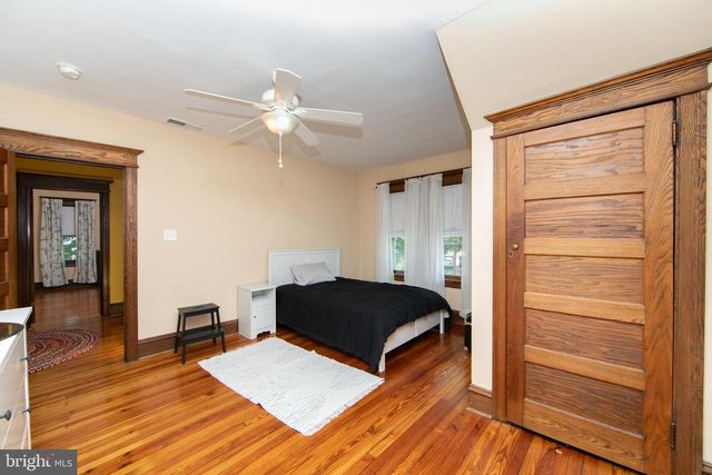 201 CHESTNUT ST, Audubon, NJ 08106