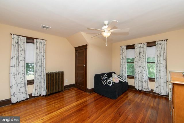 201 CHESTNUT ST, Audubon, NJ 08106