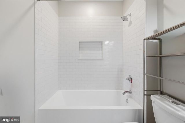 1304 GAHANT RD, Alexandria, VA 22308