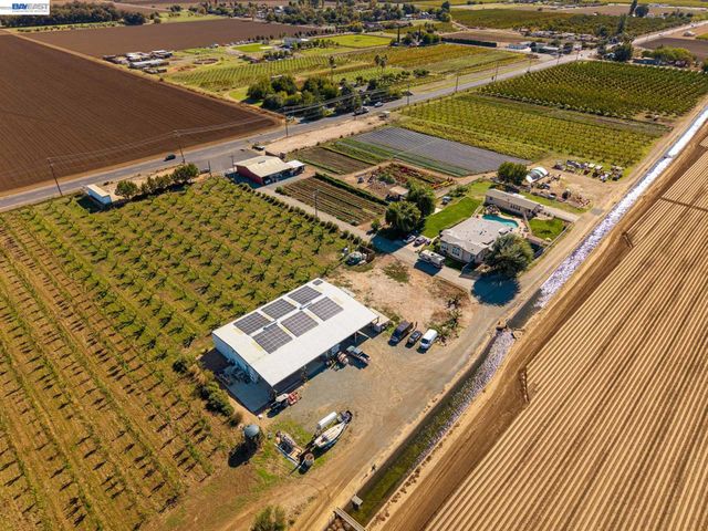 2017 Walnut Blvd, Brentwood, CA 94513
