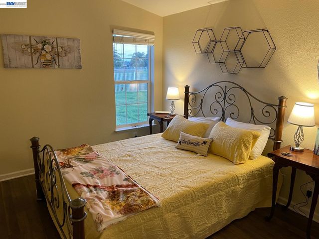 2017 Walnut Blvd, Brentwood, CA 94513
