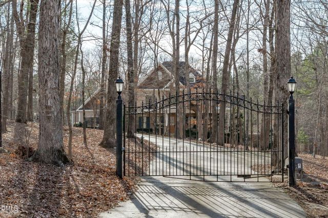 617 Deer Mountain Road, Pittsboro, NC 27312