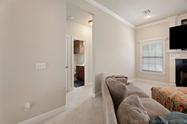 2711 Churchill Drive, Bartlesville, OK 74006