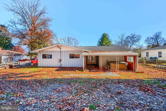 215 GREENVIEW AVE, Reisterstown, MD 21136