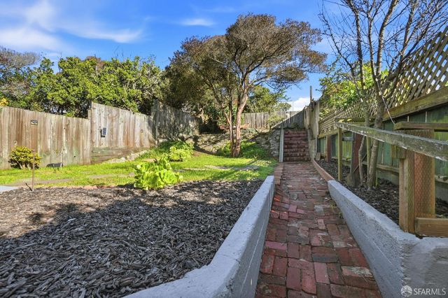 1778 42nd Avenue, San Francisco, CA 94122