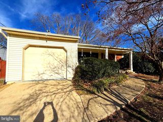 6806 RUSKIN ST, Springfield, VA 22150