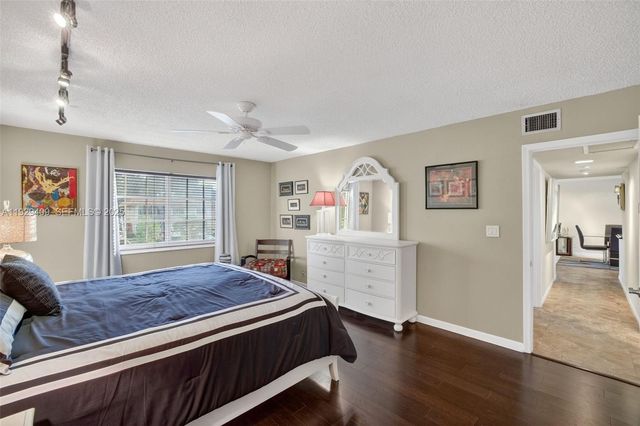 1930 NE 2nd Ave 206L, Wilton Manors, FL 33305