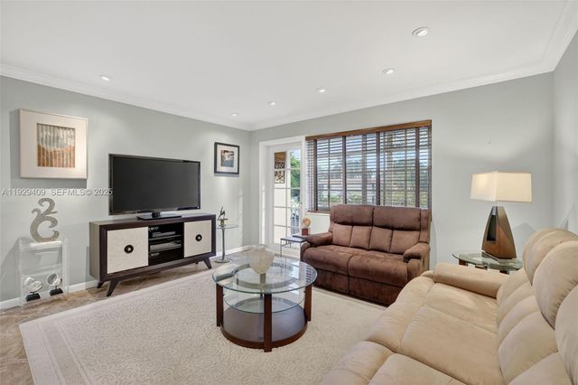 1930 NE 2nd Ave 206L, Wilton Manors, FL 33305