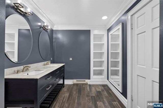 2077 Center Avenue PHB, Fort Lee, NJ 07024