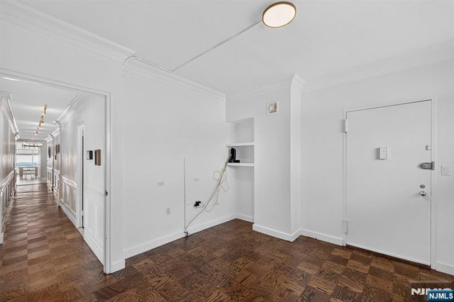 2077 Center Avenue PHB, Fort Lee, NJ 07024