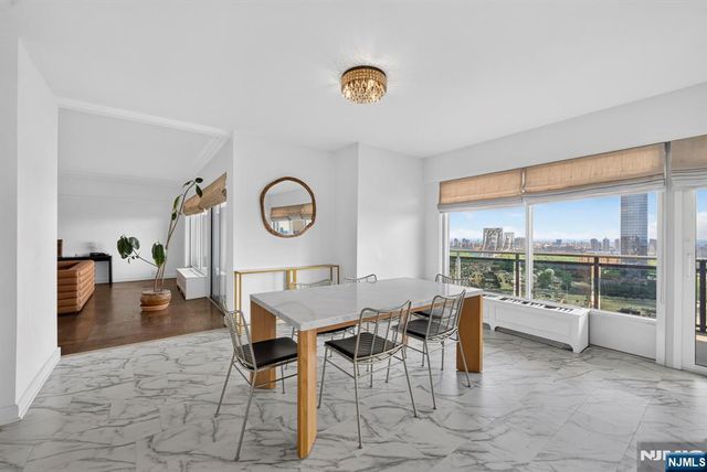 2077 Center Avenue PHB, Fort Lee, NJ 07024