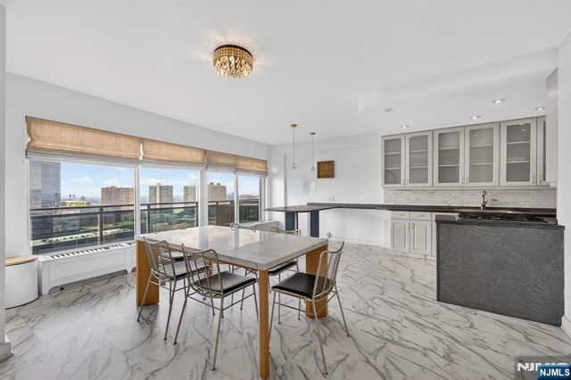 2077 Center Avenue PHB, Fort Lee, NJ 07024
