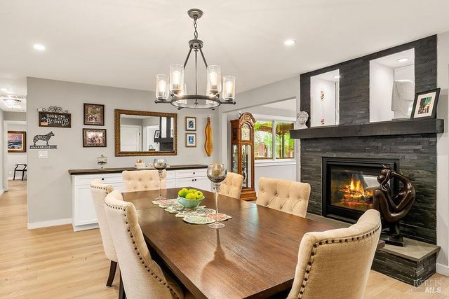 779-Ct Joni Ct, Windsor, CA 95492