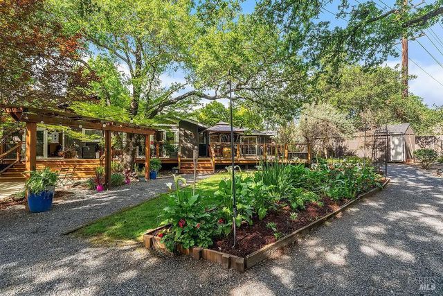 779-Ct Joni Ct, Windsor, CA 95492