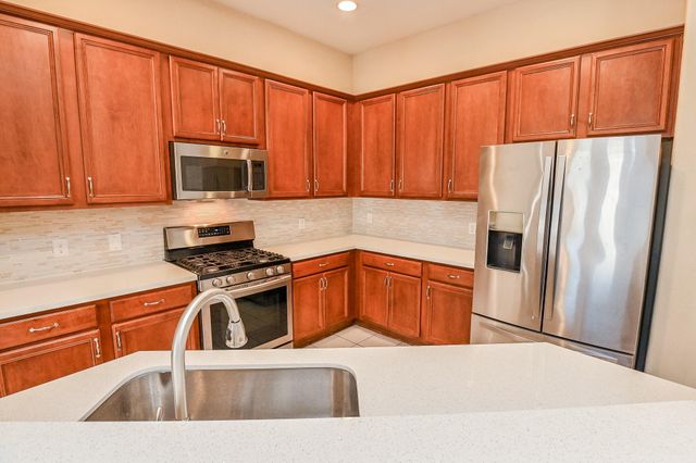 719 Levi Bend, Magnolia, TX 77354