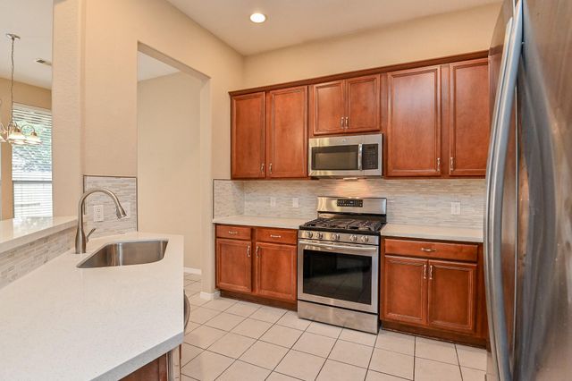 719 Levi Bend, Magnolia, TX 77354