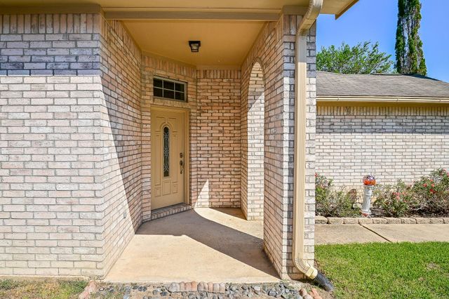 719 Levi Bend, Magnolia, TX 77354