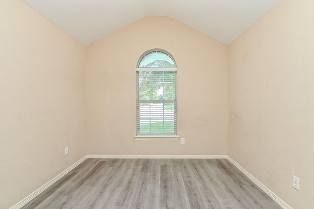 719 Levi Bend, Magnolia, TX 77354