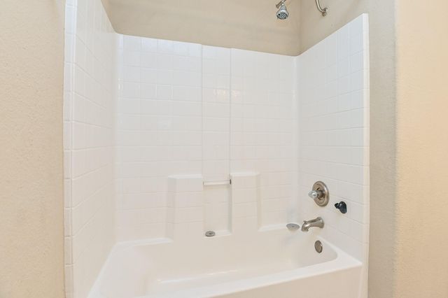 719 Levi Bend, Magnolia, TX 77354