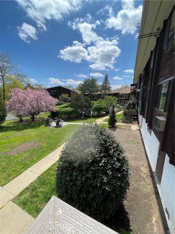 154 Cold Spring Road 19, Stamford, CT 06905