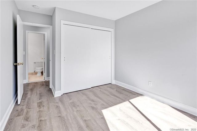 154 Cold Spring Road 19, Stamford, CT 06905