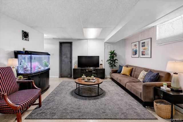 1038 Pierce Avenue, Bronx, NY 10461