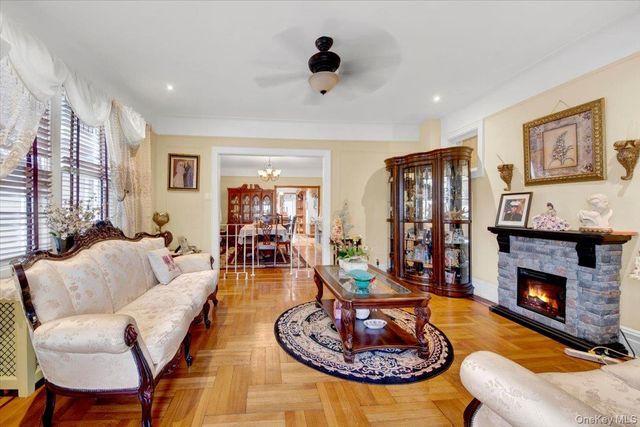 1038 Pierce Avenue, Bronx, NY 10461