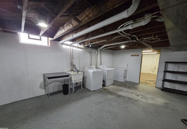 22324 Spitzley Street, Clinton Twp, MI 48035