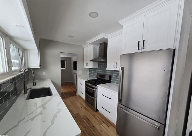 22324 Spitzley Street, Clinton Twp, MI 48035