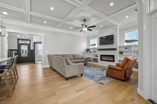 211 Moorland WAY, Moyock, NC 27958